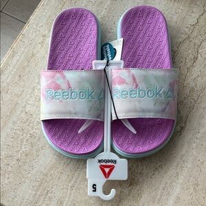 NEW 🆕 Reebok Lavender and Pastel Slides size 5